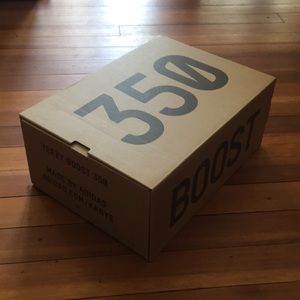 Yeezy Boost 350 V2 Semi Frozen Yellow (Size 10)